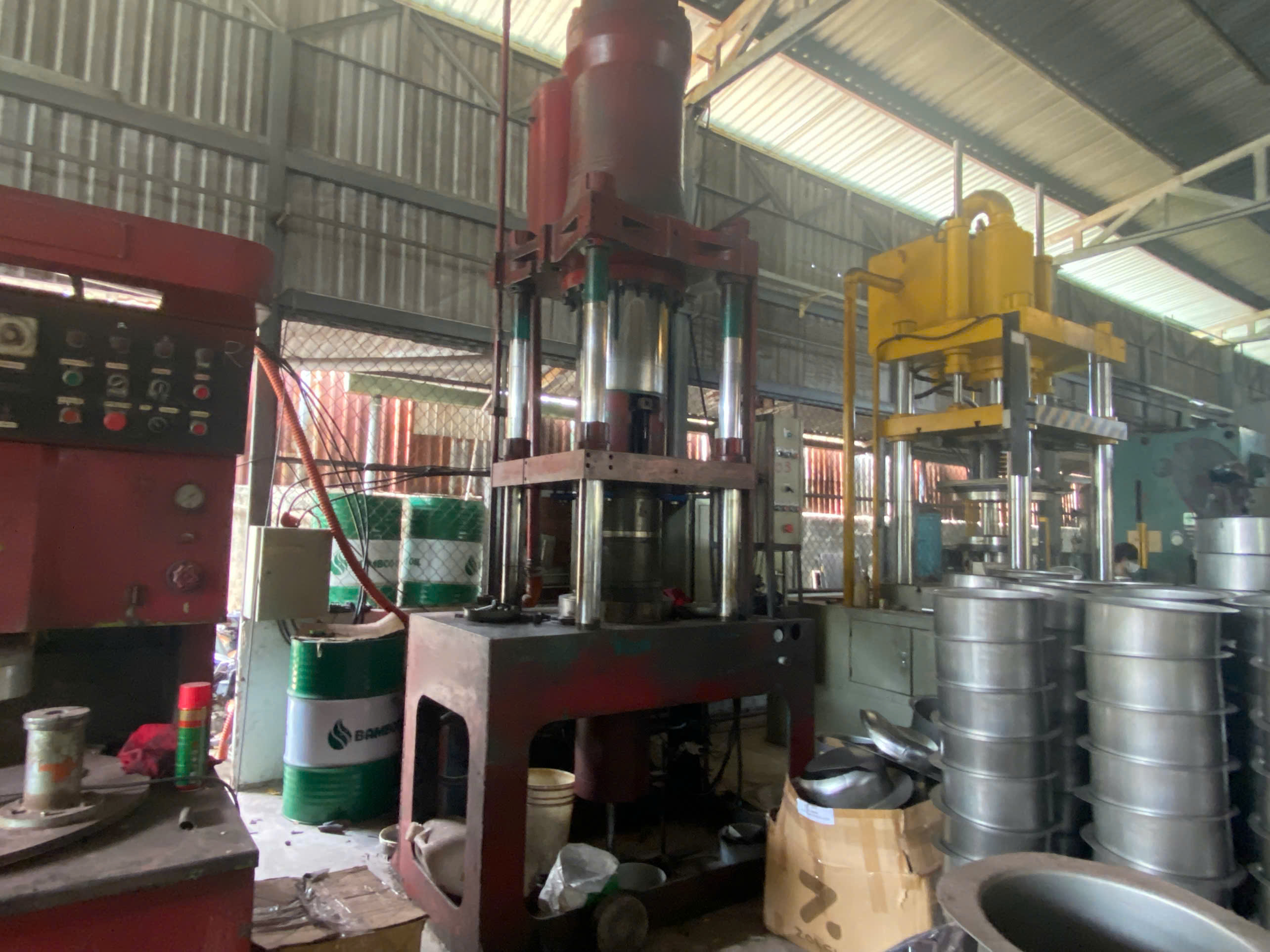 Hydraulic press 1